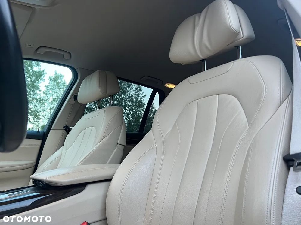 BMW X5 sDrive25d - 23