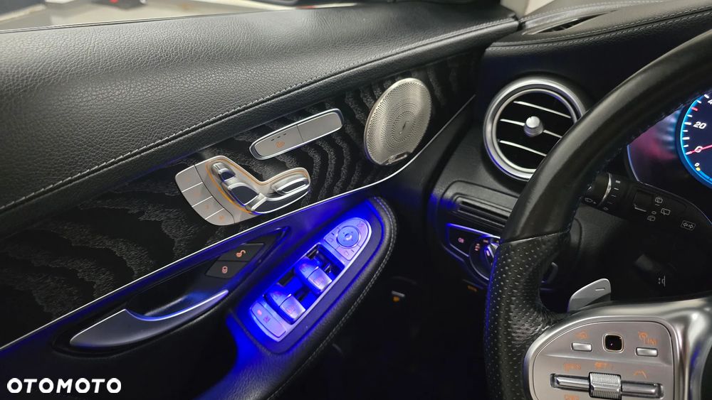 Mercedes-Benz GLC 300 de 4Matic 9G-TRONIC AMG Line Plus - 21