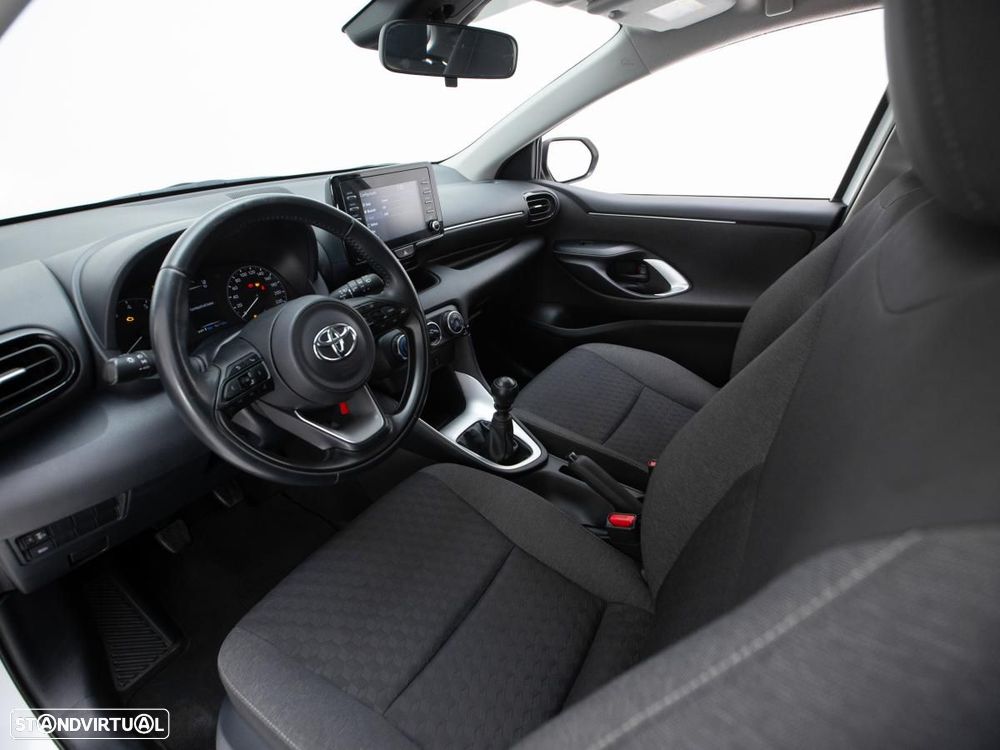 Toyota Yaris 1.5 VVT-i Exclusive - 7