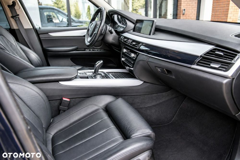 BMW X5 xDrive25d - 9