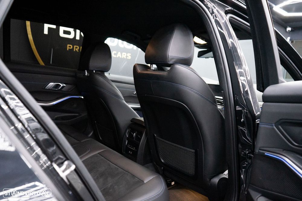 BMW 320 d Touring Pack M Shadow Auto - 36