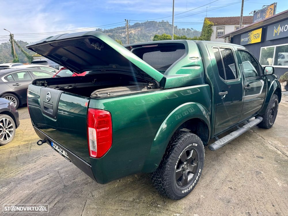 Nissan Navara 2.5 dCi CD LE Premium - 25
