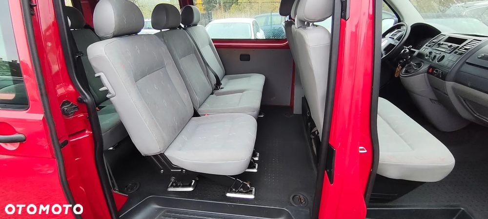 Volkswagen Transporter T5 Volksbus - 12