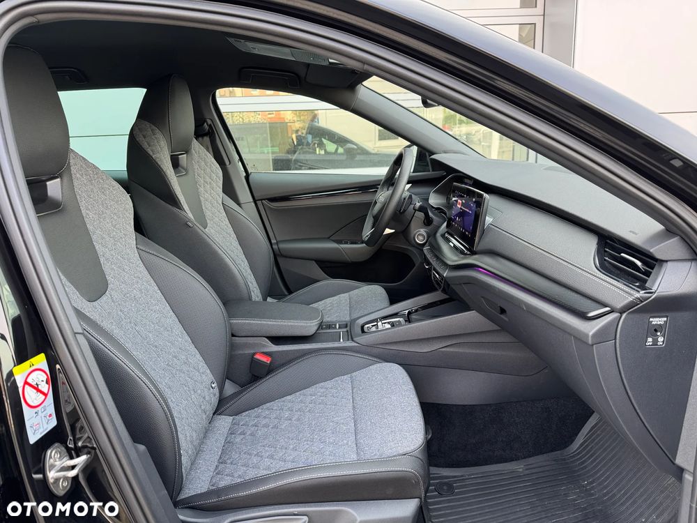 Skoda Octavia 2.0 TDI Sportline DSG - 22
