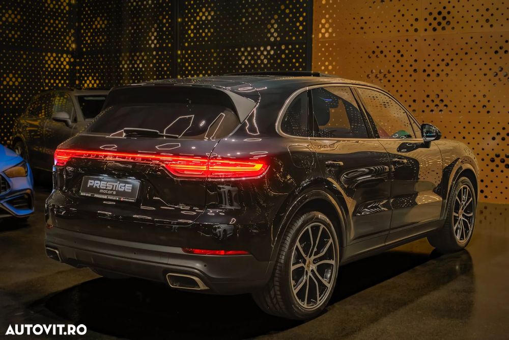 Porsche Cayenne Tiptronic S Platinum Edition - 6