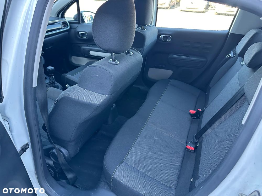 Citroën C3 BlueHDi 100 S&S PLUS - 9