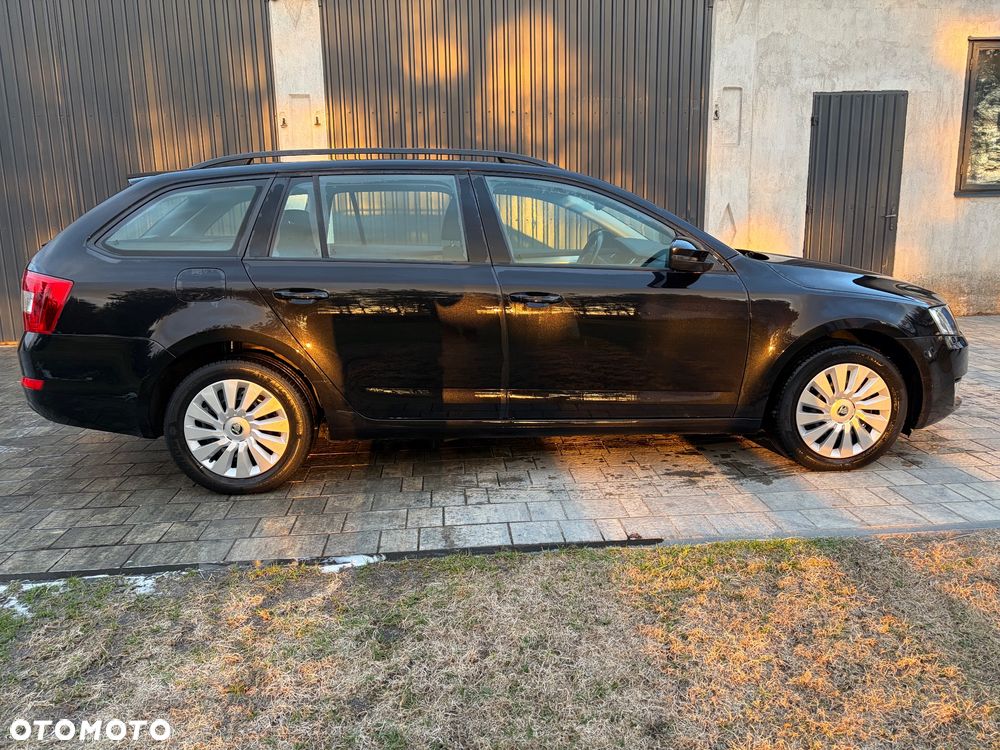 Skoda Octavia - 8