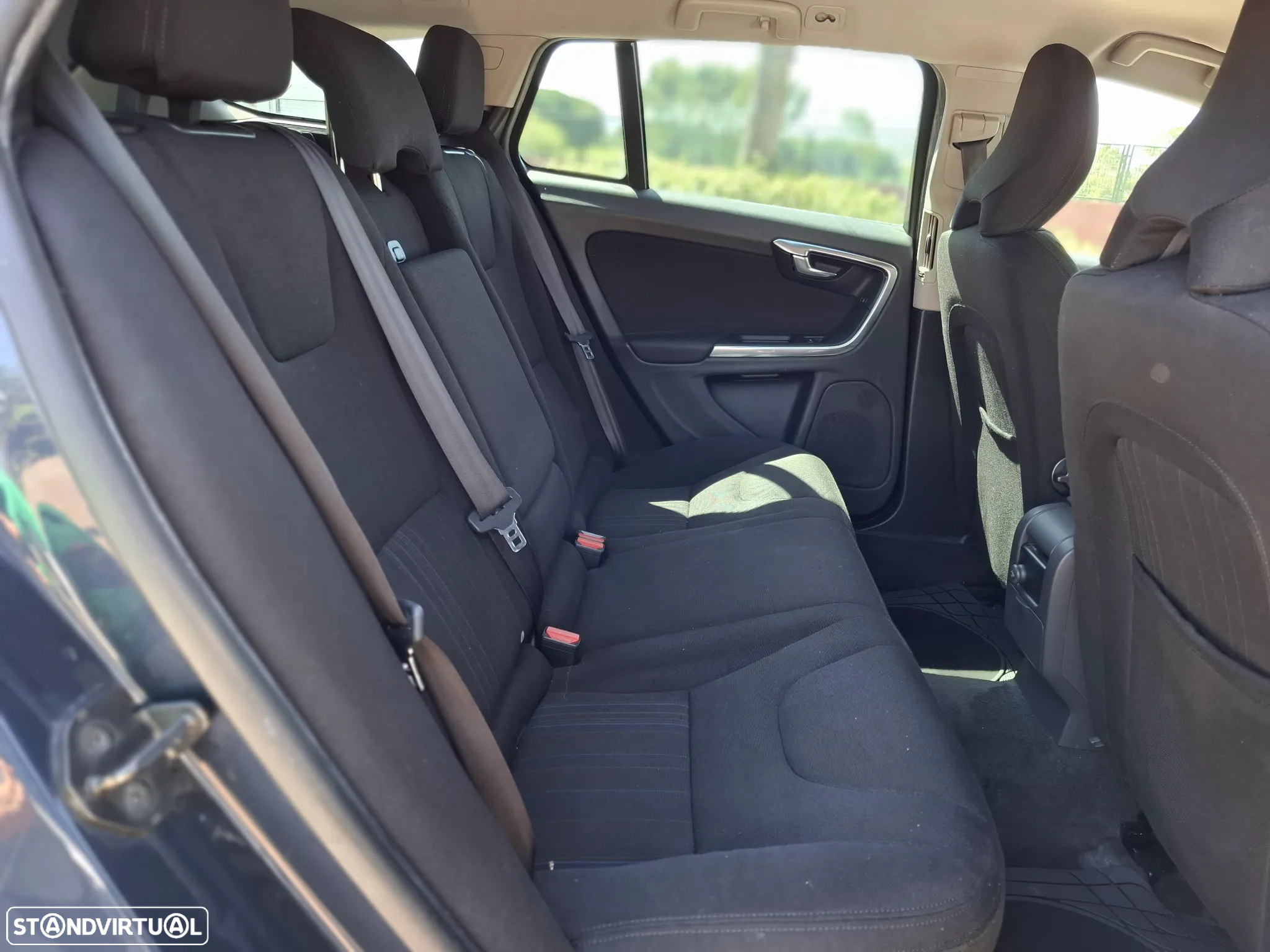 Volvo V60 D2 Edition - 7