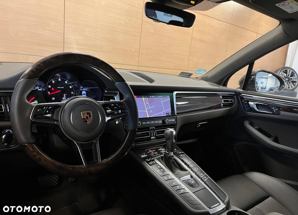 Porsche Macan - 9