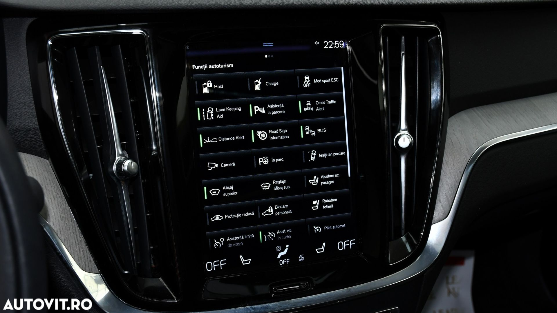 Volvo S60 T8 Recharge AWD Geartronic RDesign - 18
