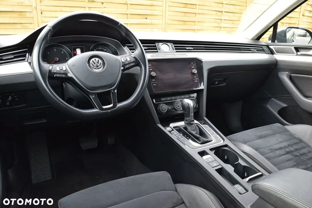 Volkswagen Passat 2.0 TDI BMT Highline DSG - 13