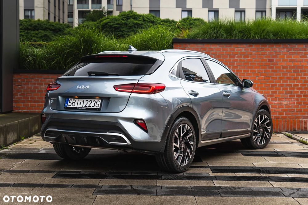 Kia XCeed 1.5 T-GDI Business Line DCT - 2