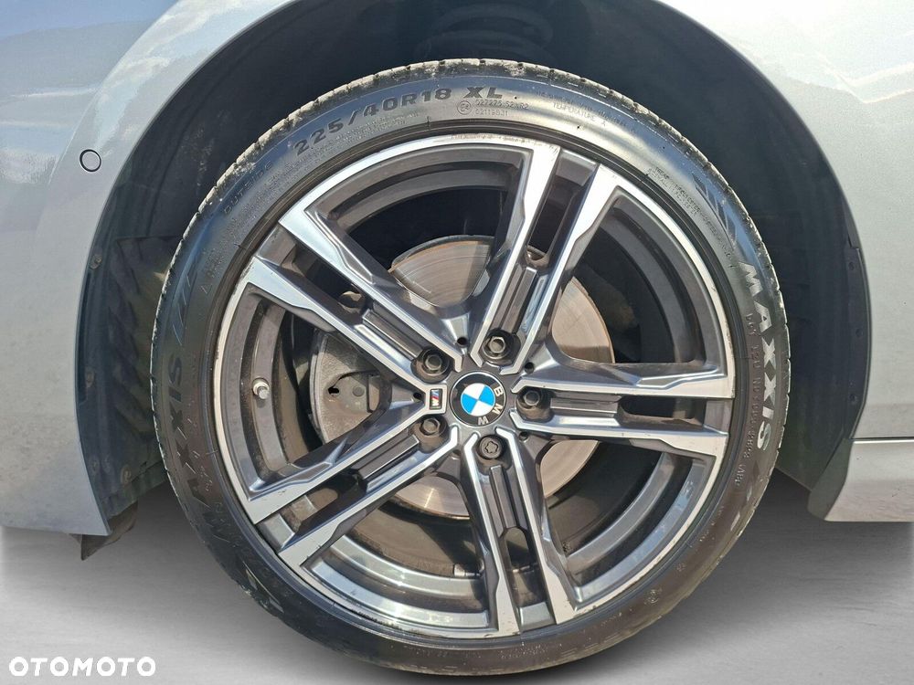 BMW Seria 2 218i M Sport - 10
