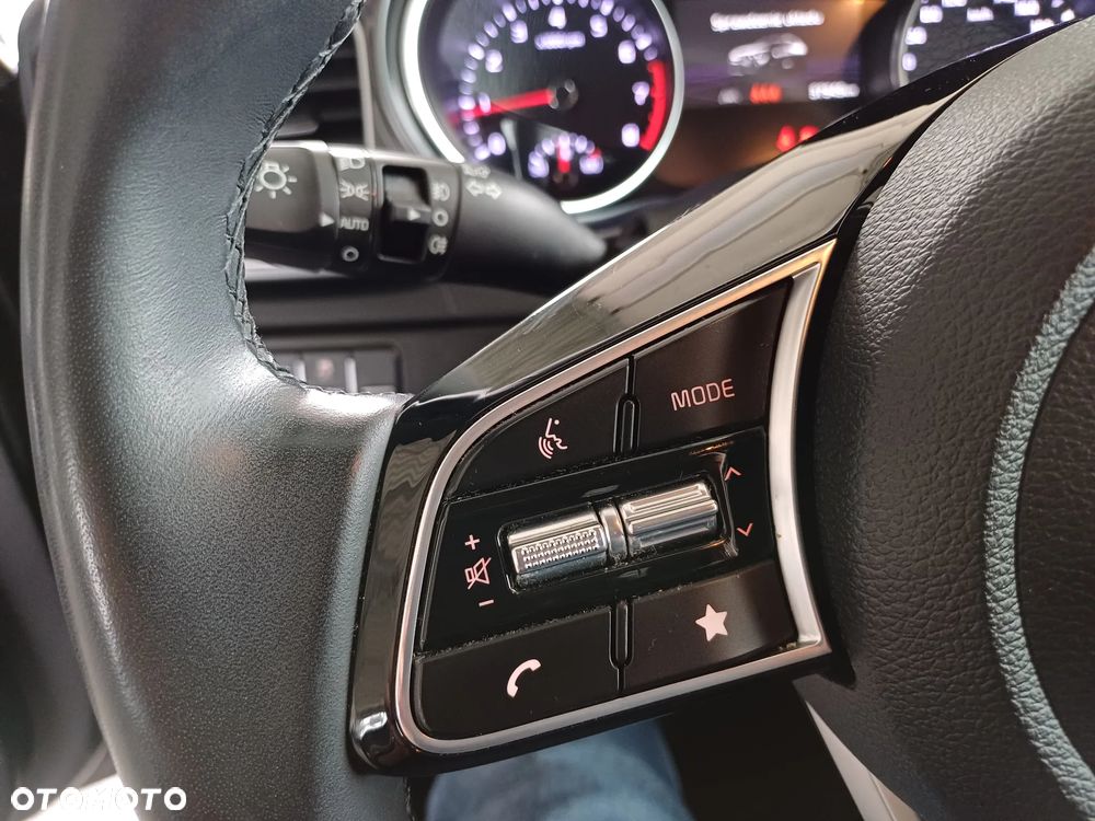 Kia XCeed 1.5 T-GDI L - 15