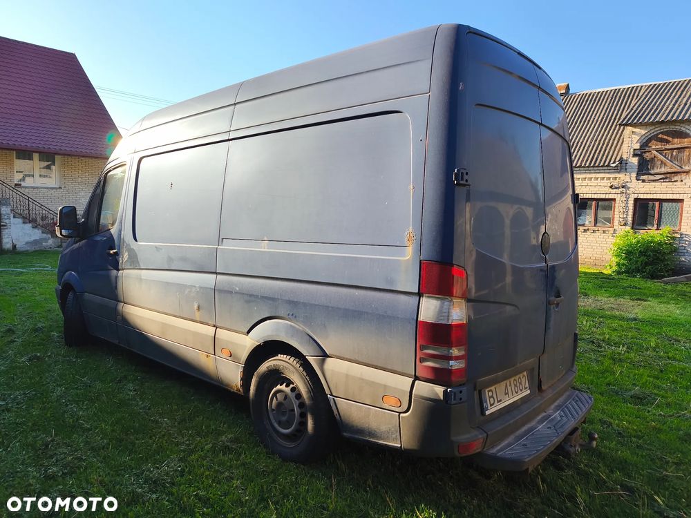 Mercedes-Benz Sprinter - 3
