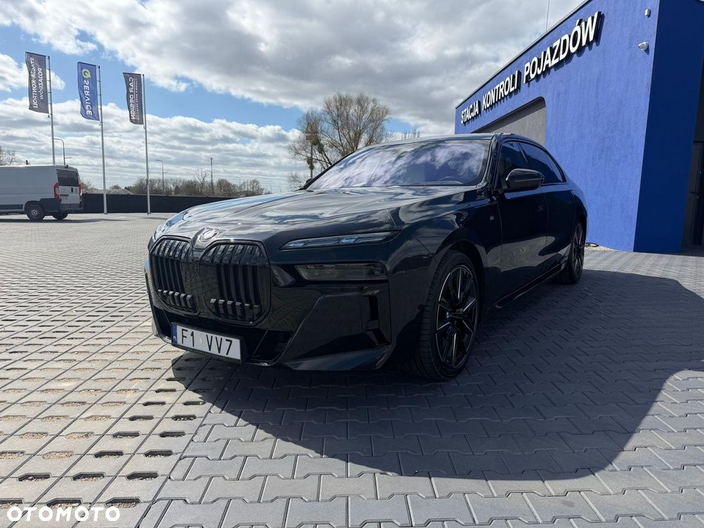 BMW Seria 7 - 1