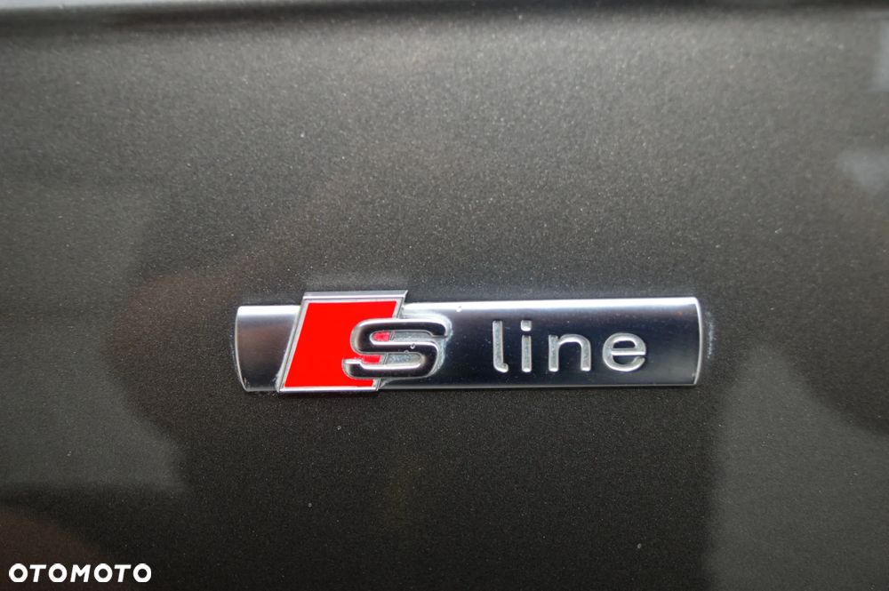 Audi A3 Sportback 2.0 TDI DPF quattro S line Sportpaket - 29