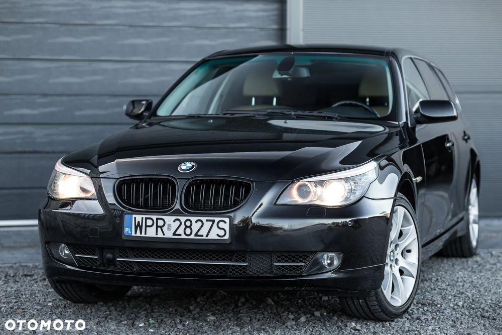BMW Seria 5 525d xDrive Touring - 5