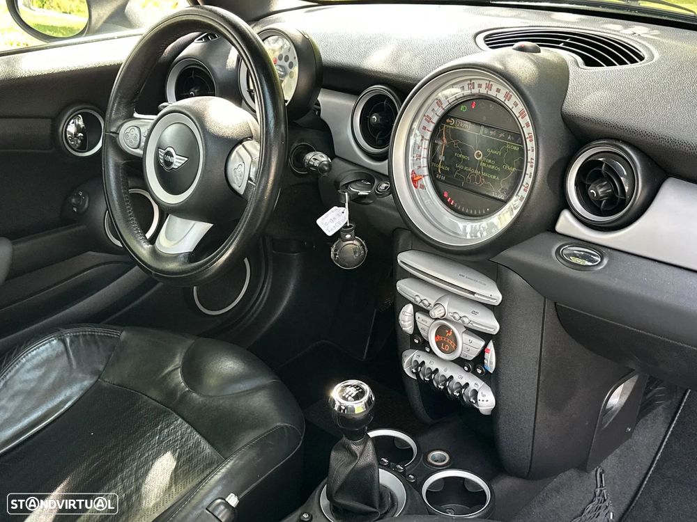 MINI 3 Portas Cooper D - 7
