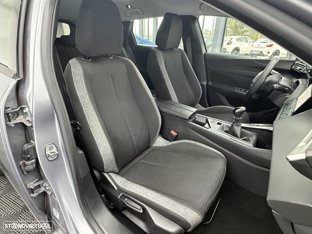 Peugeot 308 SW 1.2 PureTech Active Pack - 17