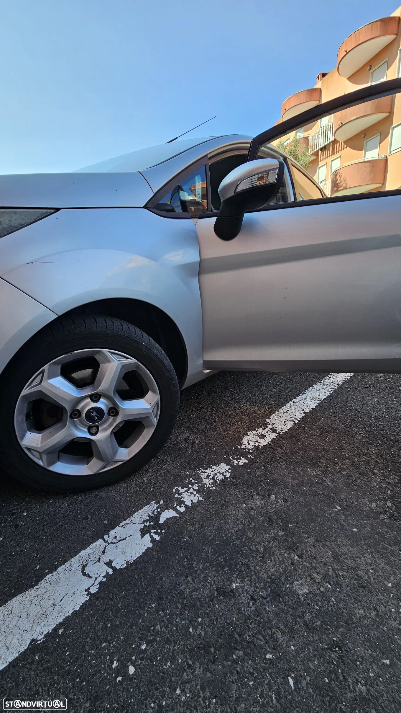 Ford Fiesta - 4
