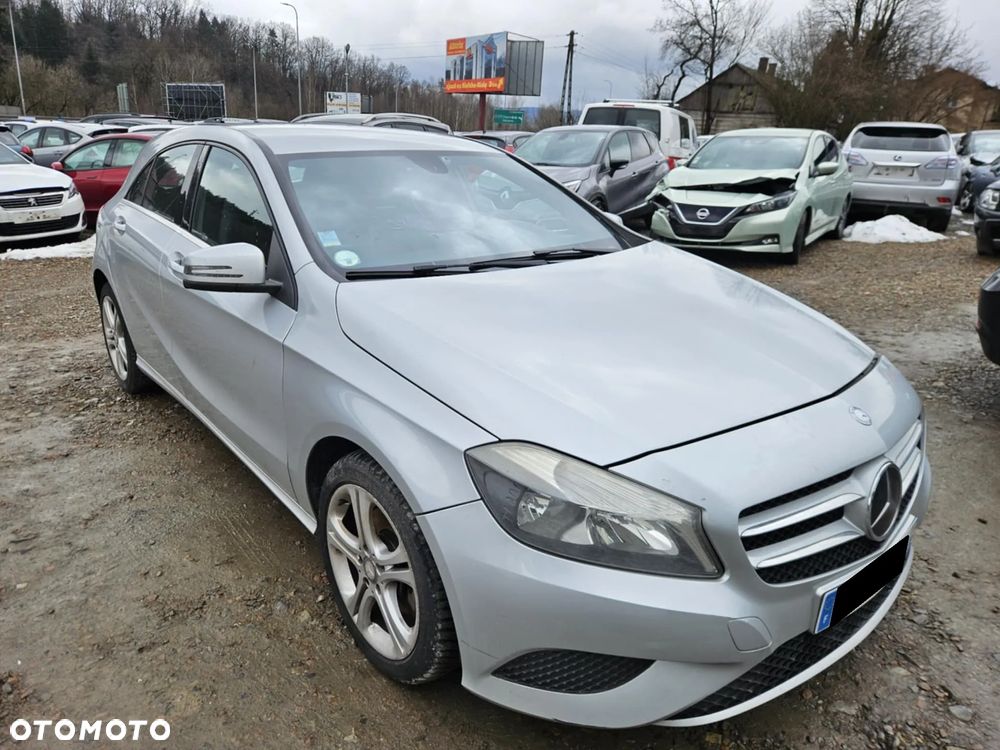 Mercedes-Benz Klasa A 200 CDI (BlueEFFICIENCY) 7G-DCT Style - 2