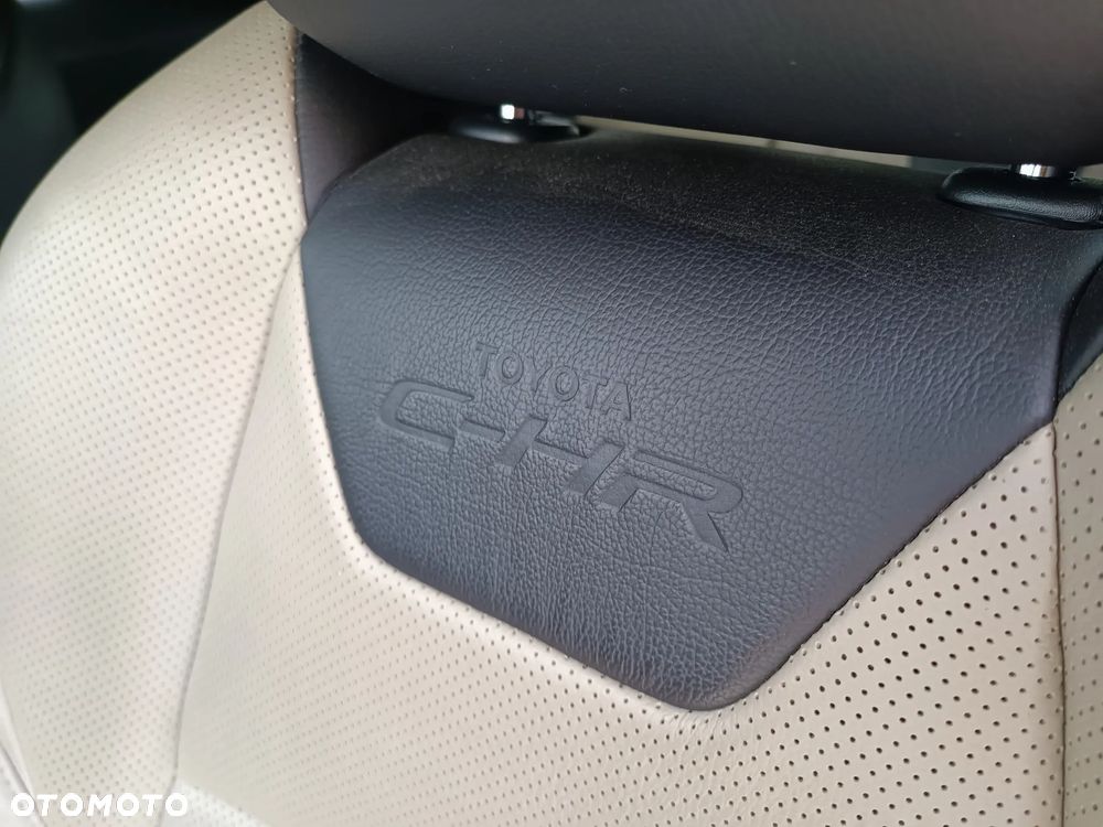 Toyota C-HR 1.8 Hybrid Prestige - 24