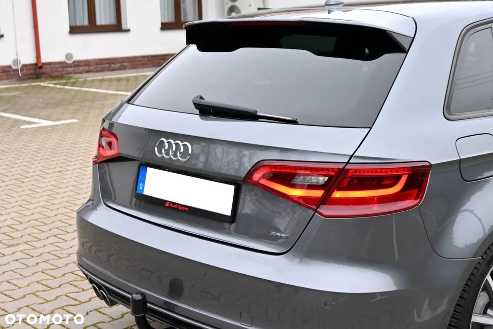 Audi A3 Sportback 2.0 TDI (clean diesel) quattro S tronic S line Sportpaket - 20