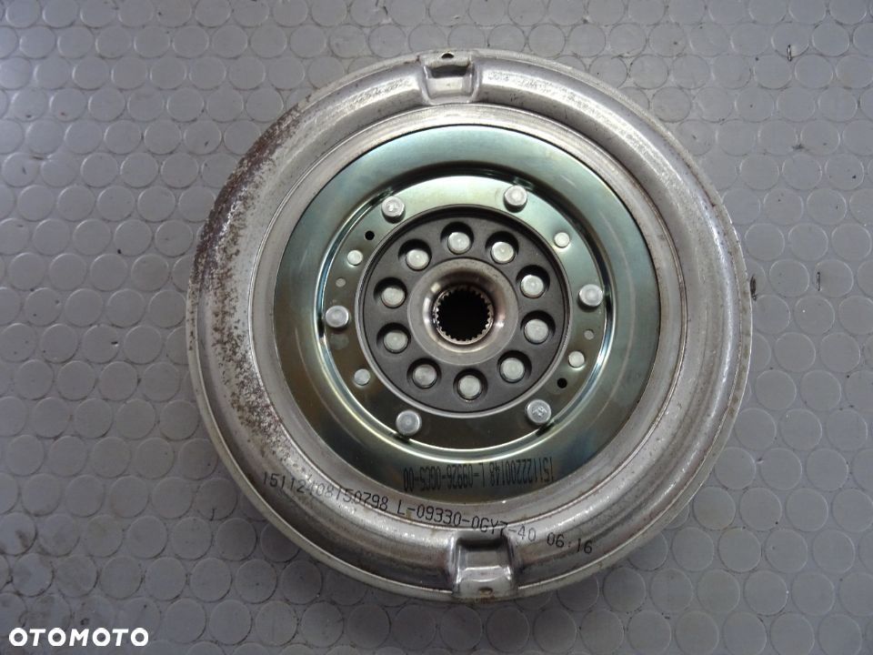 0B5105317R kolo dwumasowe 2.0 TDI Stronic Audi A4 A5 A6 czesci