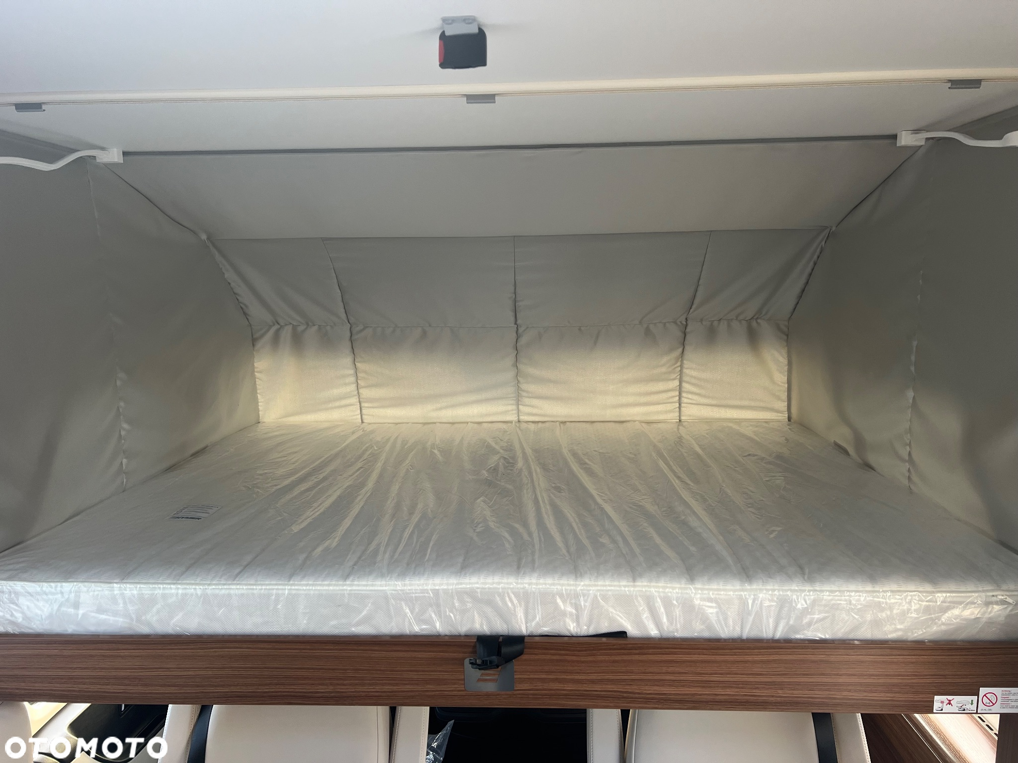Hymer-Eriba KAMPER HYMER BMC I 690 - 11