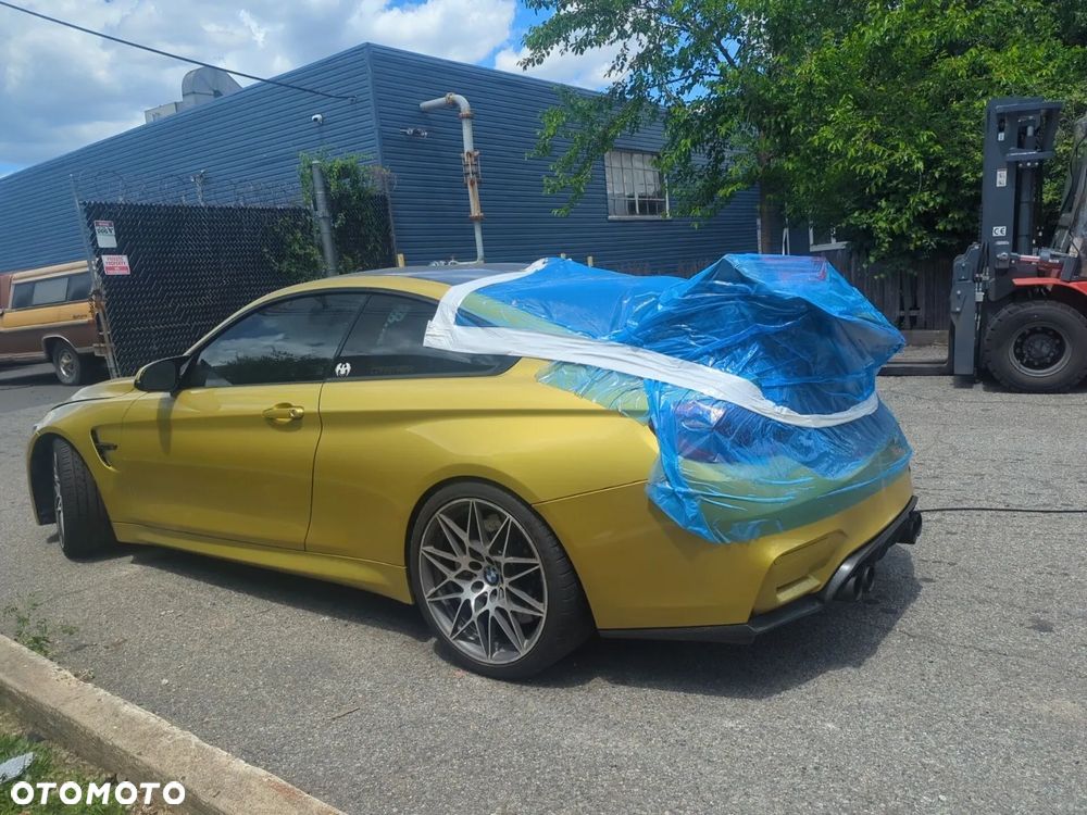 BMW M4 DKG Competition - 11