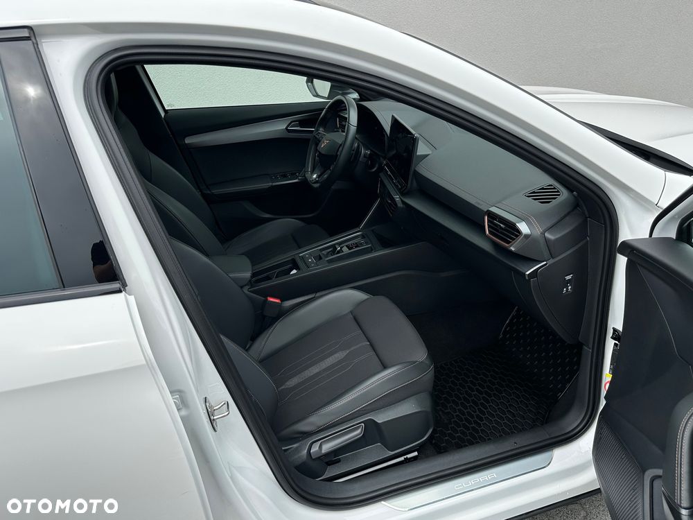 Cupra Formentor 2.0 TSI 4Drive VZ Tribe Edition DSG - 24