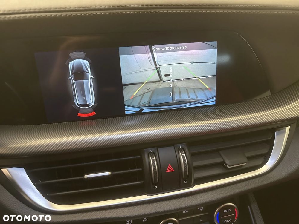 Alfa Romeo Stelvio 2.0 Turbo Veloce Q4 - 16