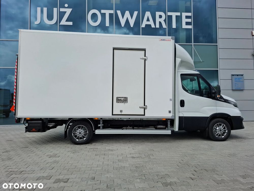 Iveco Z WINDĄ W SUPER CENIE CZEKA NA CIEBIE!!!!!!!!!!!!!! TWÓJ MOCNY PARTNER W BIZNESIE - 11