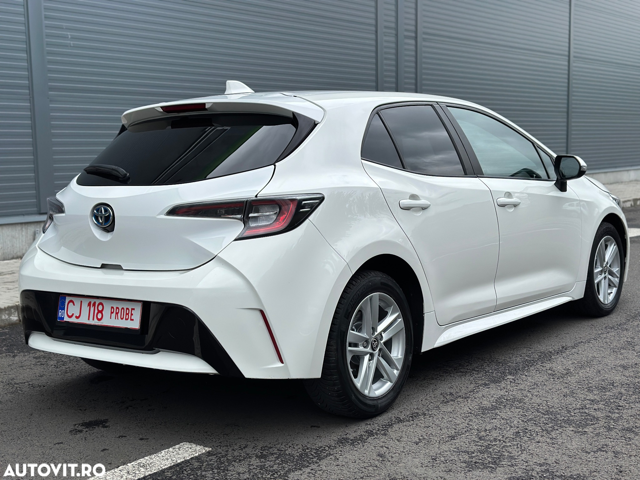 Toyota Corolla Sedan 1.8 HSD Dynamic - 20