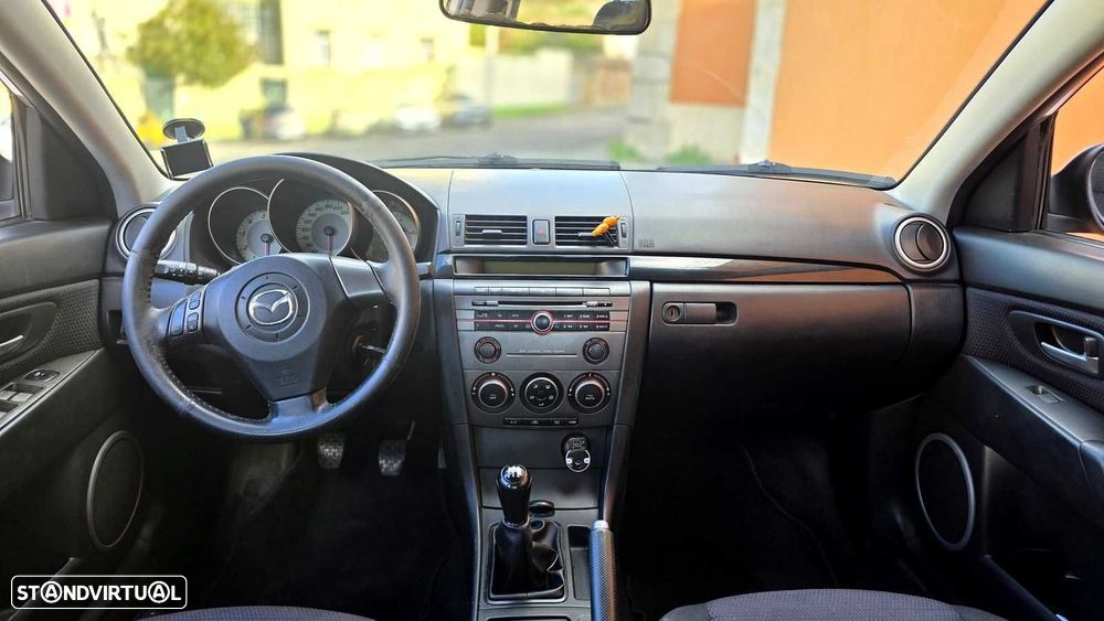 Mazda 3 Sedan MZ-CD 1.6 Exclusive - 5