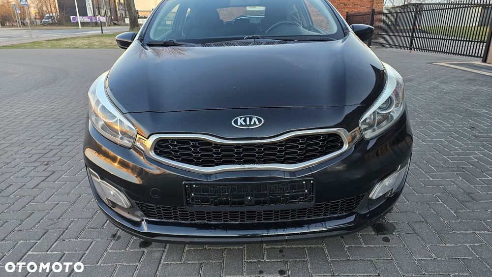 Kia Ceed 1.4 CVVT Dream Team Edition - 2