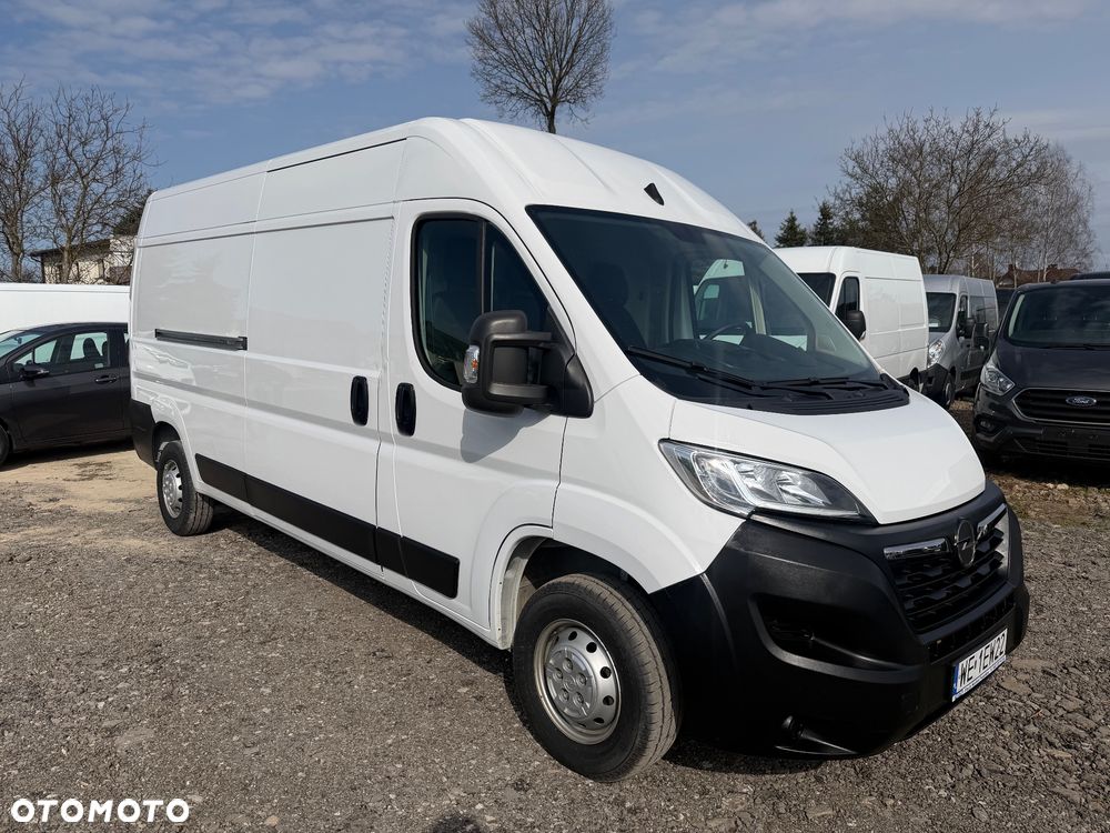 Opel Movano
