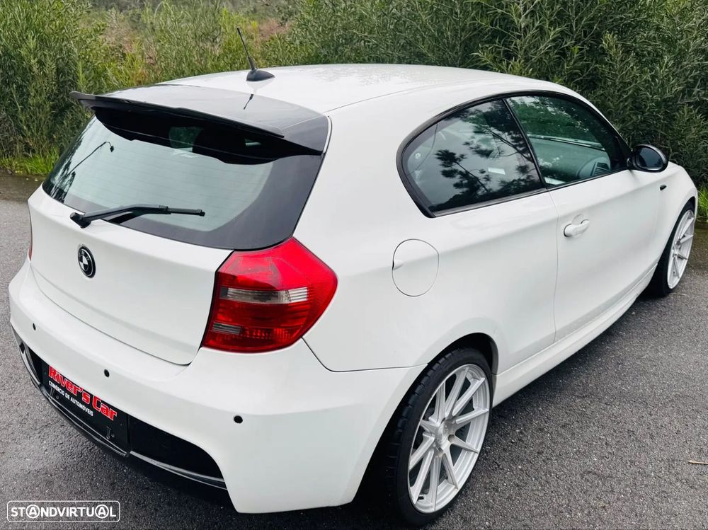 BMW 118 d Pack M - 10
