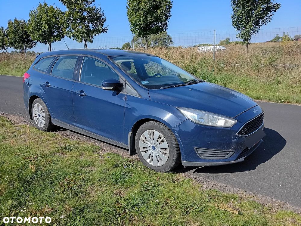 Ford Focus 1.5 TDCi Trend - 5