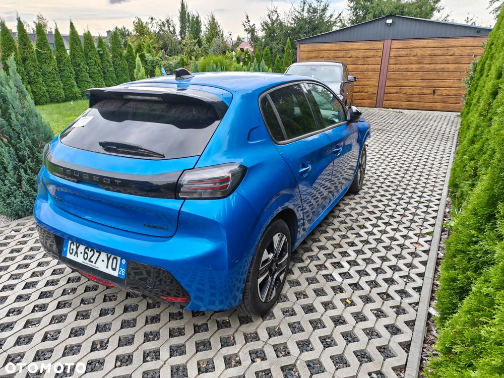 Peugeot 208 - 3