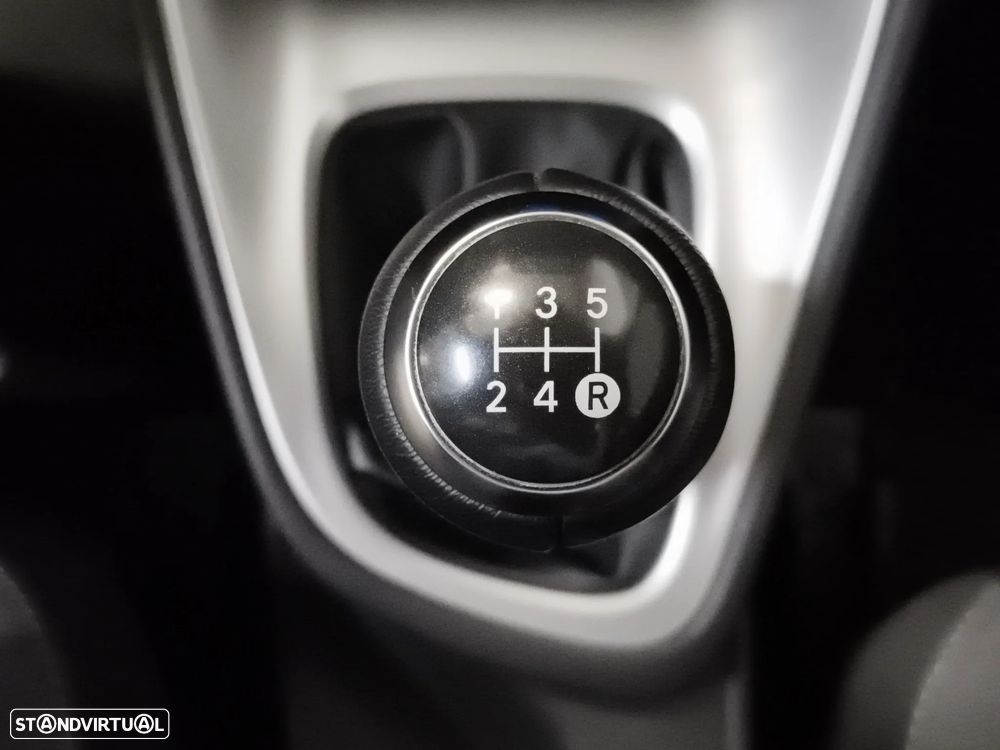 Toyota Yaris 1.0 VVT-i Comfort Plus - 23