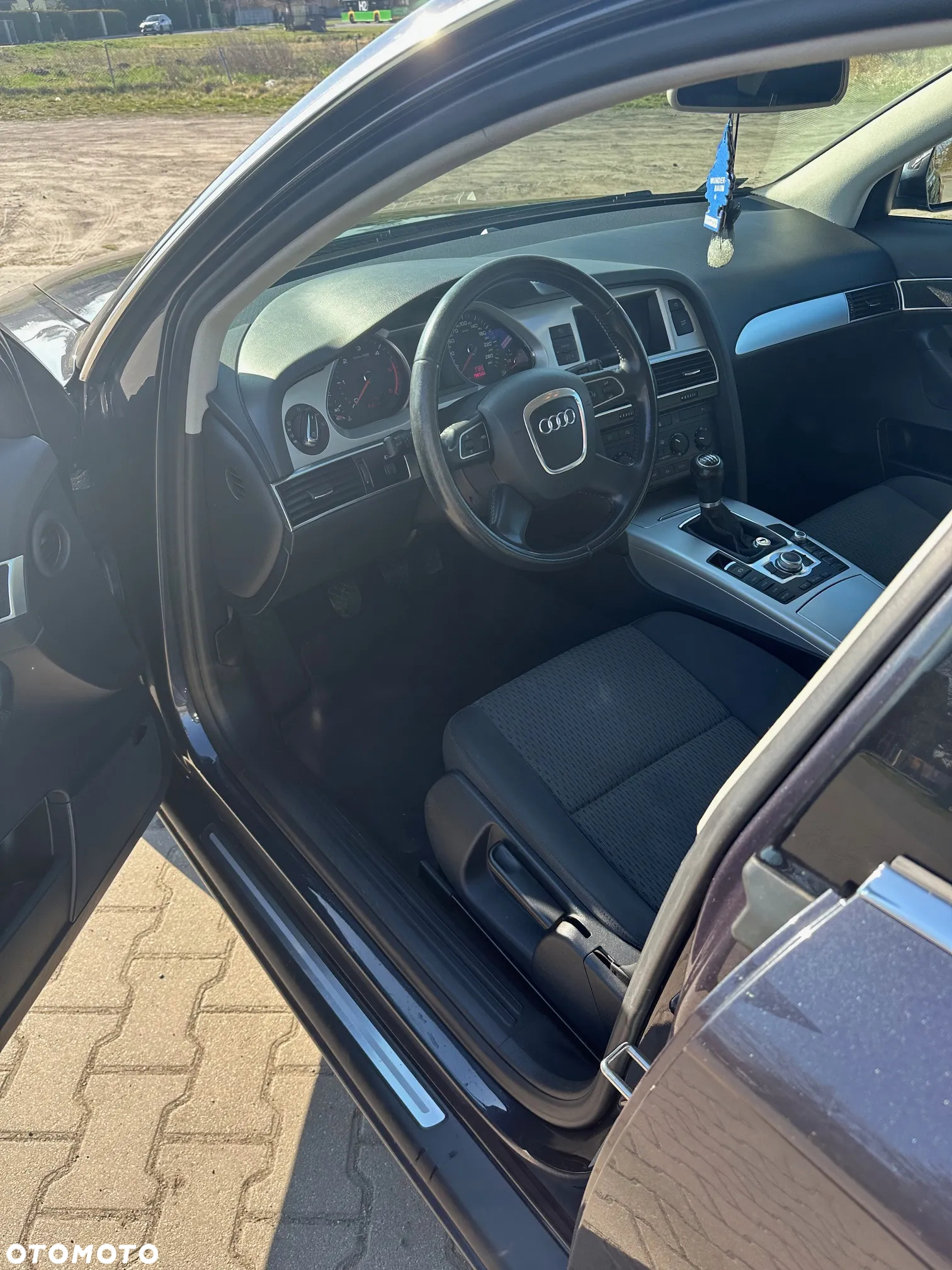 Audi A6 Avant 2.0 TDI DPF - 11