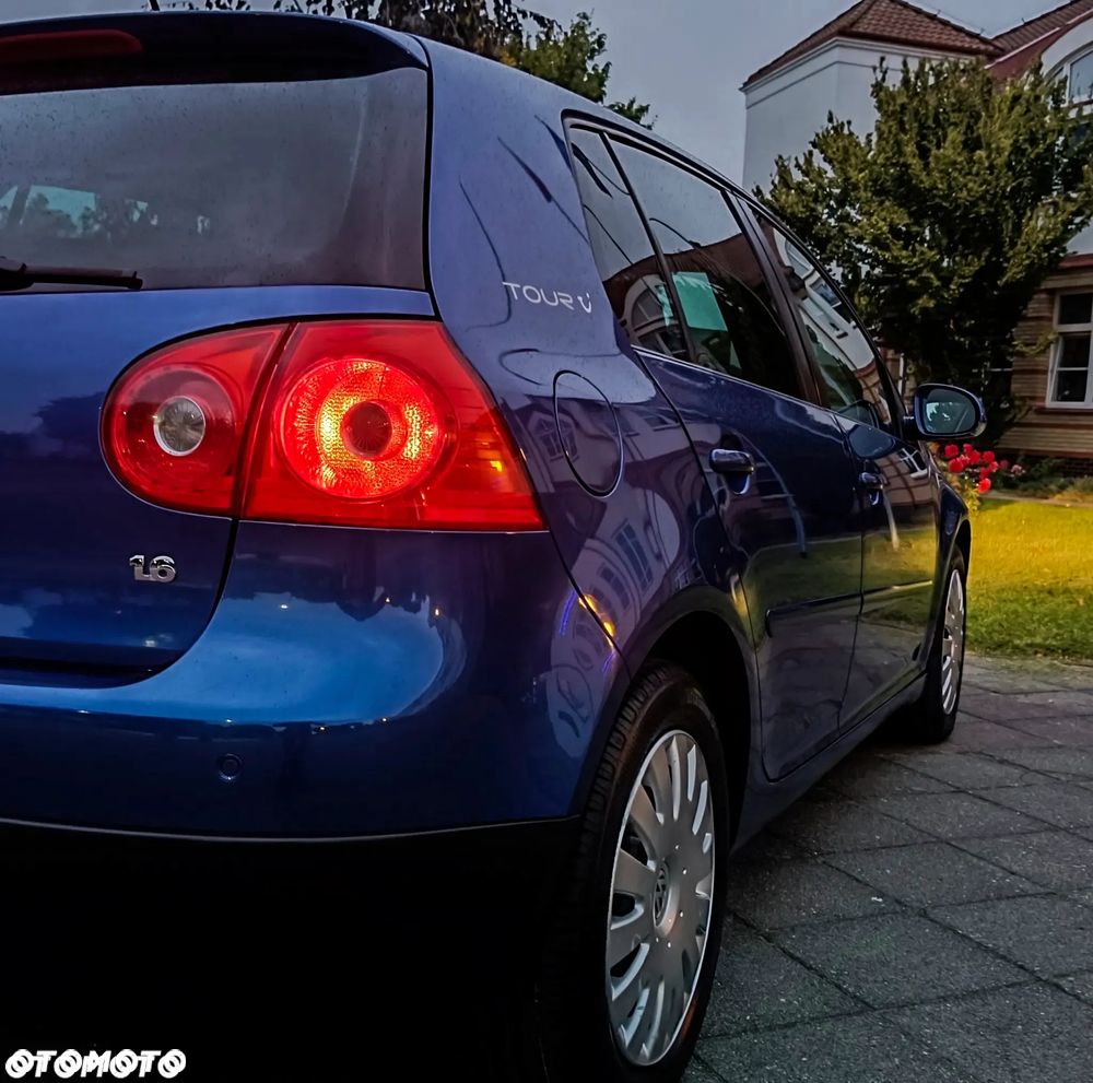 Volkswagen Golf 1.6 Tour Edition - 40