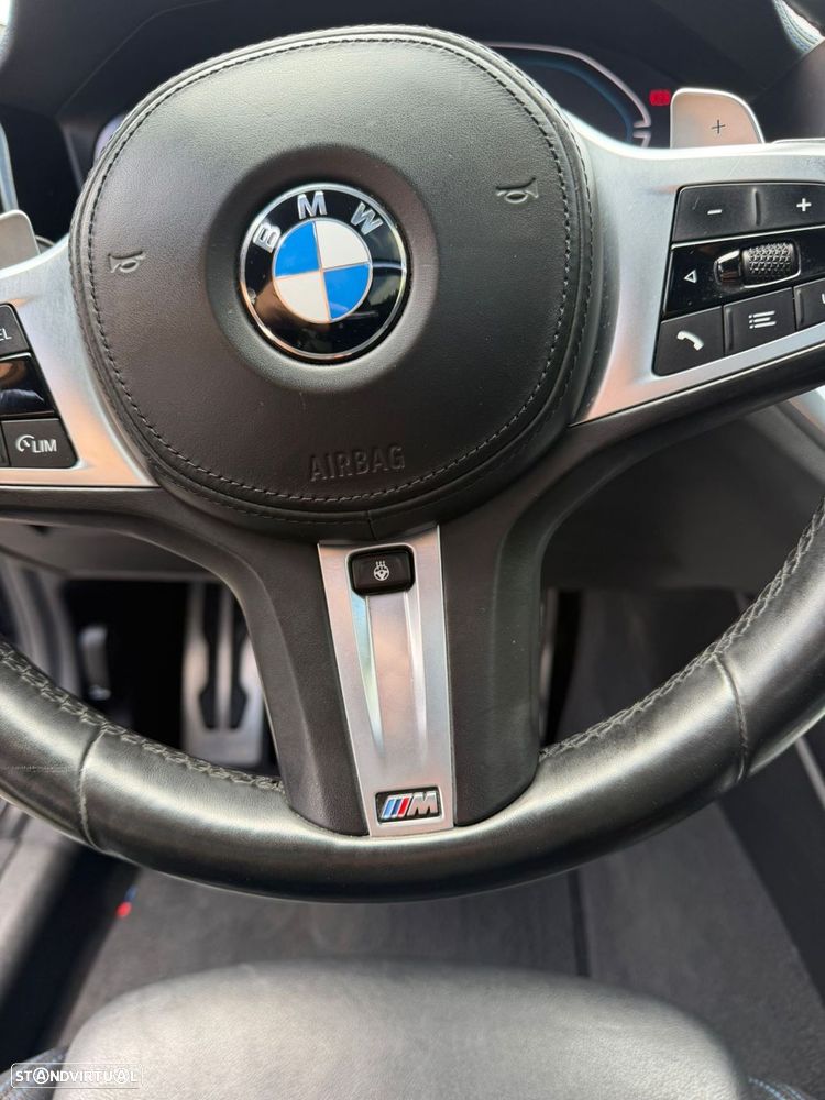 BMW 330 - 34