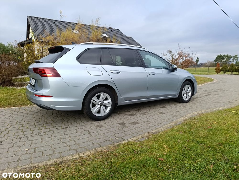 Volkswagen Golf 2.0 TDI SCR DSG Life - 22