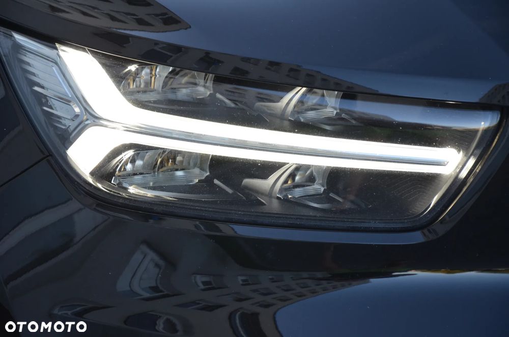 Volvo XC 40 T3 Momentum - 12