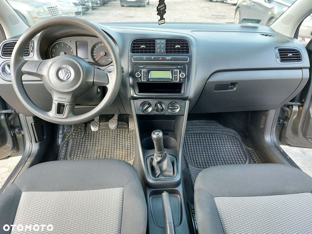 Volkswagen Polo - 16