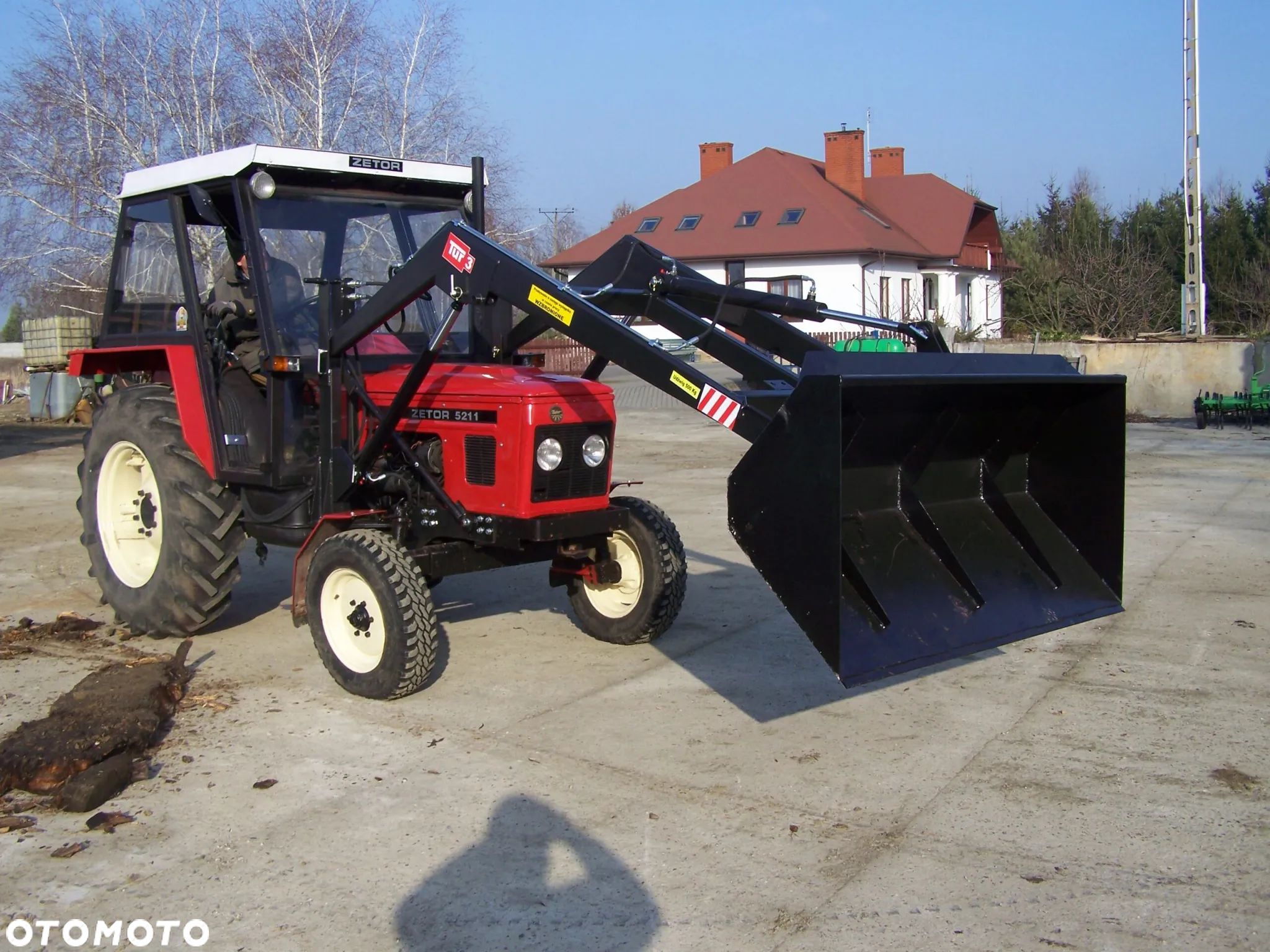 Ładowacz czołowy 2- sekcyjny TUR do ciągników Zetor - 1