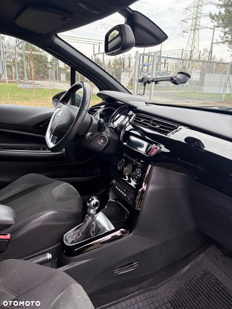Citroën DS3 1.6 e-HDi SoChic - 13